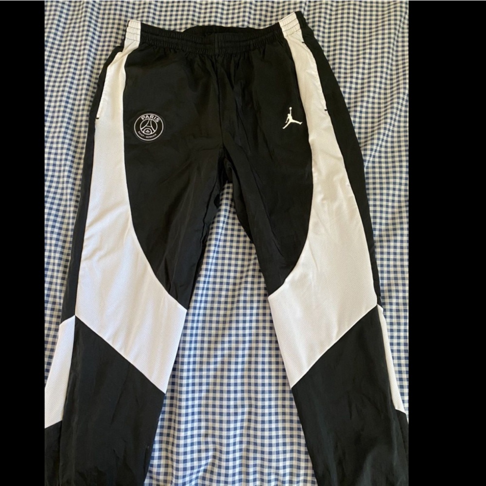 Jordan PSG joggers.